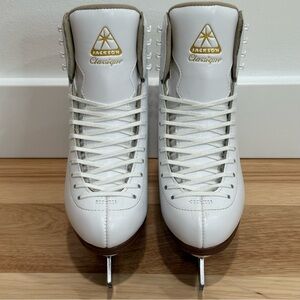 Jackson Ultima Classique JS1990 Women Ladies White Figure Ice Skates Size 5 B